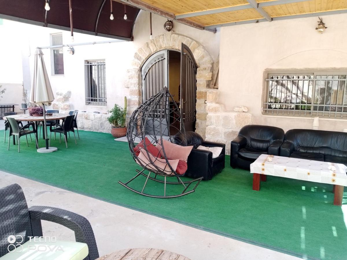 Nonna Aisha B&B Wadi Musa Exterior photo