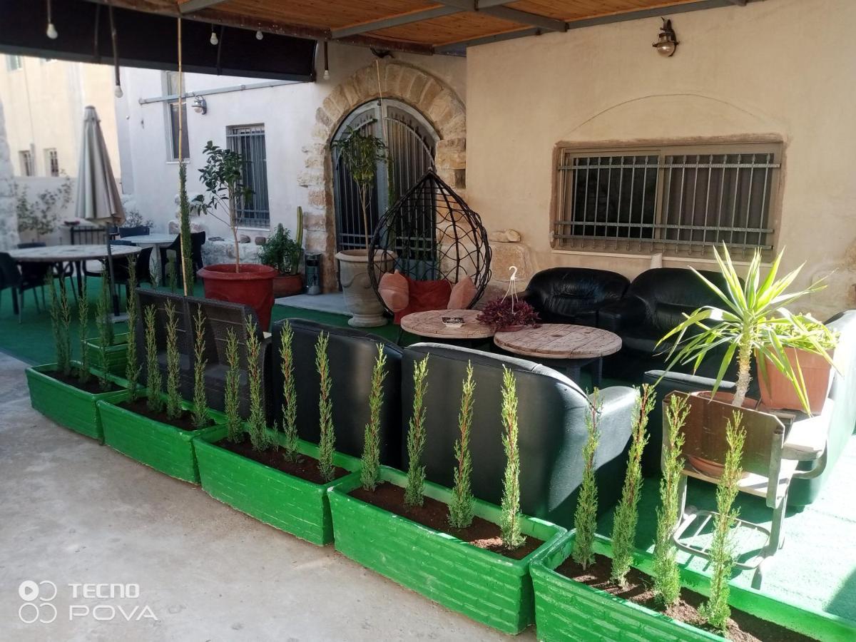 Nonna Aisha B&B Wadi Musa Exterior photo